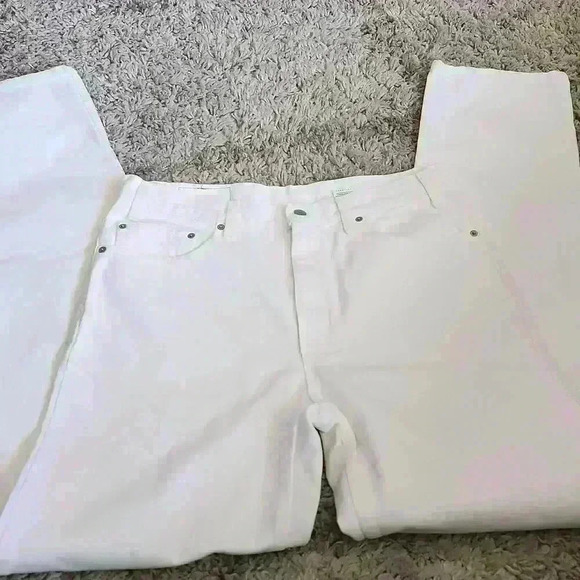 Levi's Denim - Tall 550 Levi's Relaxed Fit White Jeans